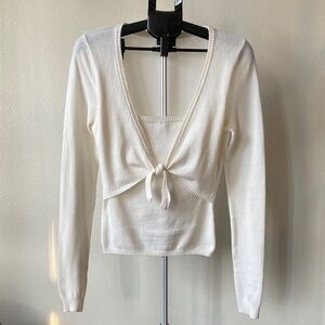 It’s Our Time Cream Tie-Front Sweater Top Size Medium
